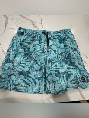 Spicy Tuna Men's XL Blue Hibiscus Floral Swim Trunks Mesh Lined Pockets